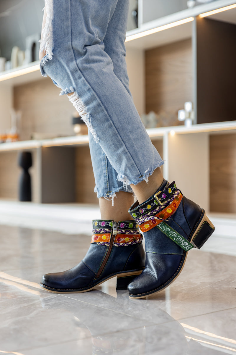 Vicconfy | Barry Western Leather Ankle Bootie