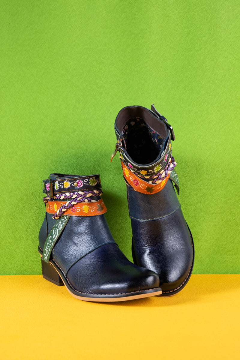 Vicconfy | Barry Western Leather Ankle Bootie