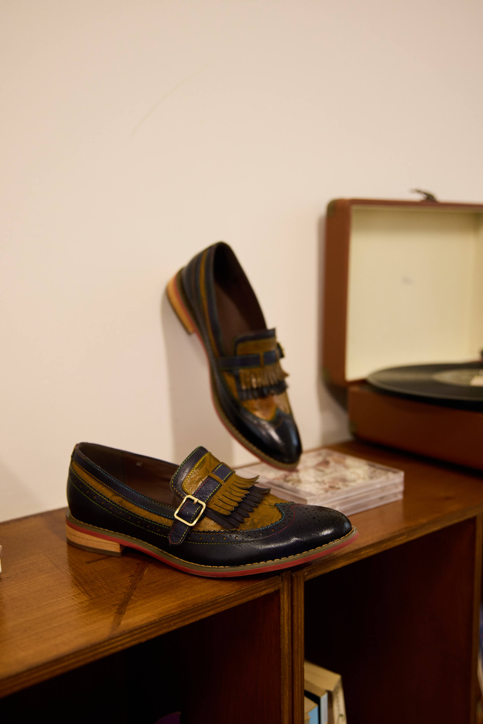 Vicconfy | Marguerite Leather Moccasin Oxford