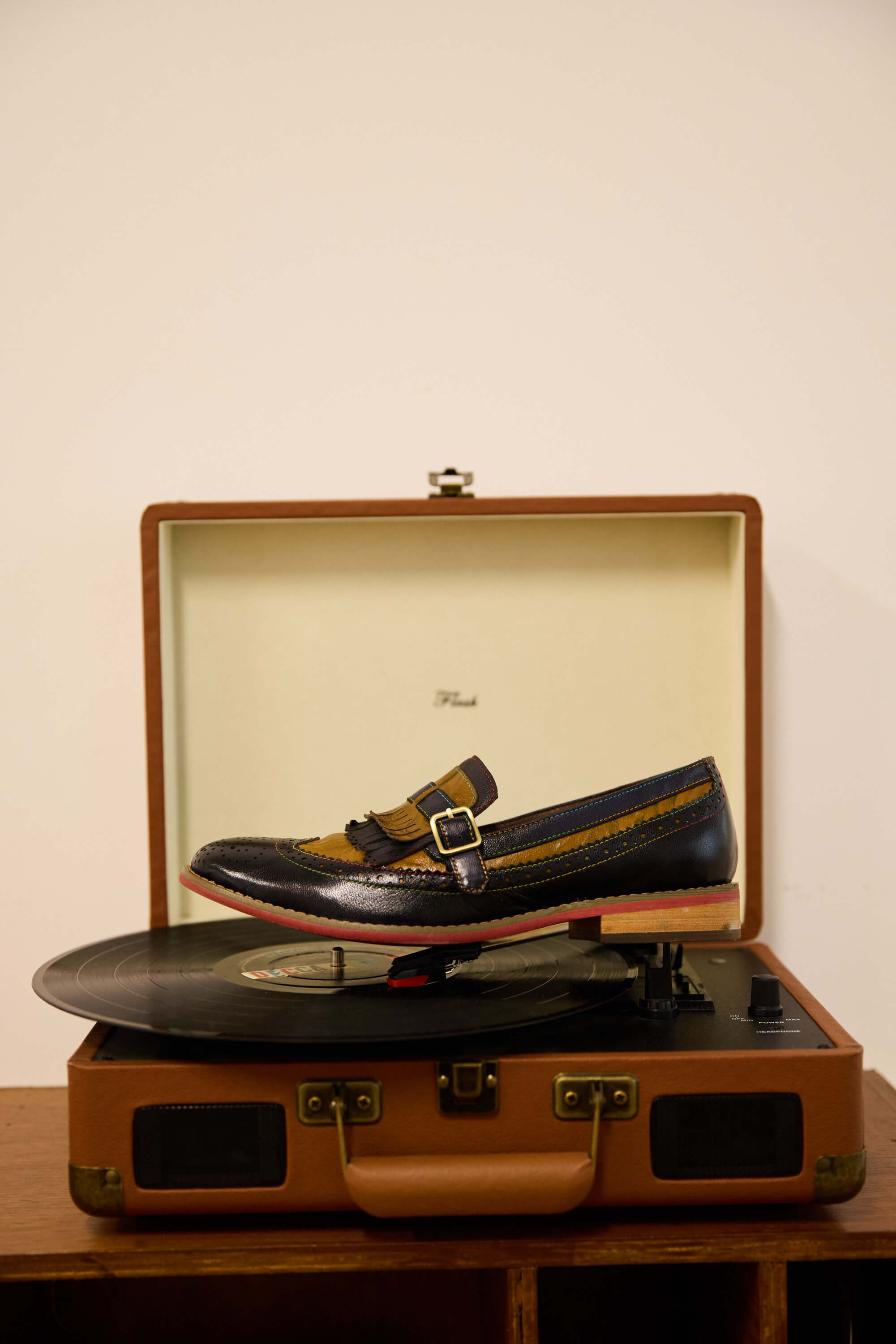 Vicconfy | Marguerite Leather Moccasin Oxford
